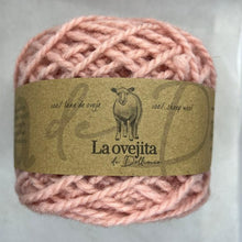 Cargar imagen en el visor de la galería, Ovillo de lana mediana | Cochinilla