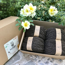 Cargar imagen en el visor de la galería, Caja de Regalo Grande