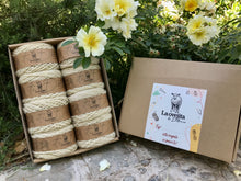 Cargar imagen en el visor de la galería, Caja de Regalo Mediana