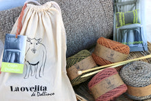 Cargar imagen en el visor de la galería, Kit de Tejido Cojín Quimán - Color Rosado