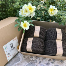 Cargar imagen en el visor de la galería, Caja de Regalo Grande