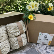 Cargar imagen en el visor de la galería, Caja de Regalo Grande