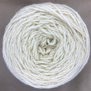 Ovillo de lana mediana | Natural Blanca