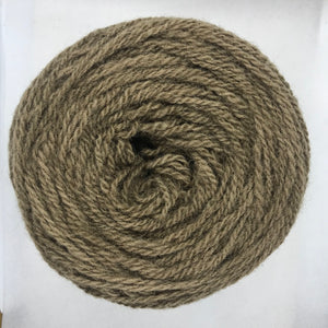 Ovillo de lana delgada | Nogal