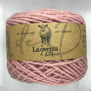 Ovillo de lana delgada | Cochinilla y Uva