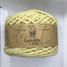 Cargar imagen en el visor de la galería, Ovillo de lana mediana | Zanahoria
