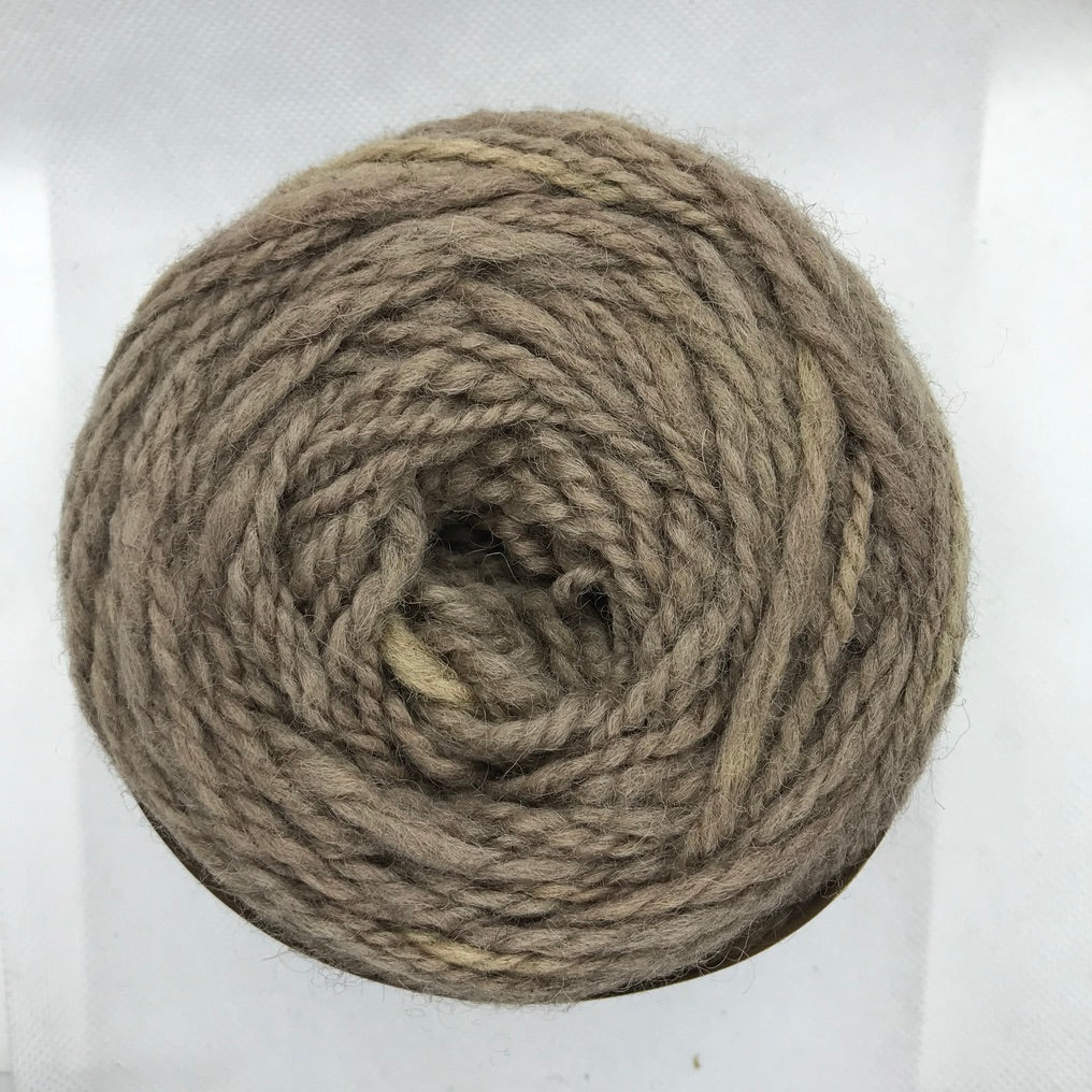 Ovillo de lana mediana | Uva