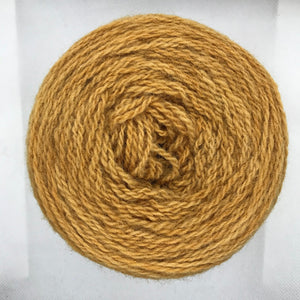 Ovillo de lana delgada | Cochinilla Eucaliptus
